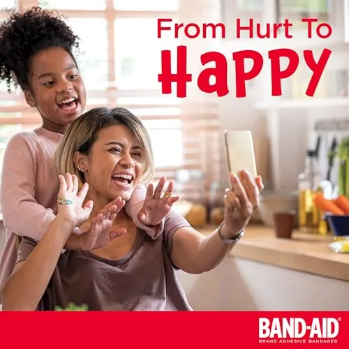 Band-Aid Paw Patrol Bandages Review: Kids' First Aid image 5