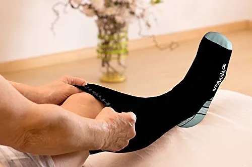 Physix Gear Compression Socks Review: 20-30 mmHg Support image 5