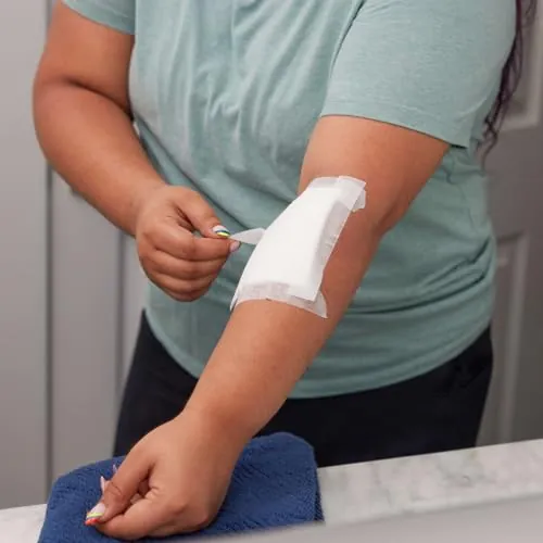 BAND-AID Cushion Care Gauze Pads Review image 3