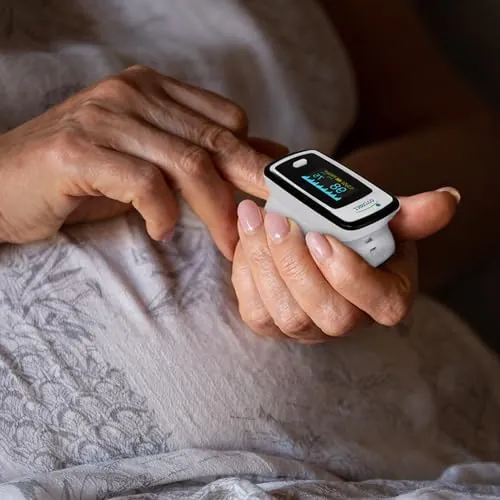 Innovo Deluxe iP900AP Review: Fingertip Pulse Oximeter image 3