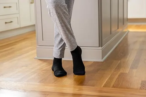 Dr. Scholl's Diabetes & Circulator Socks Review image 4
